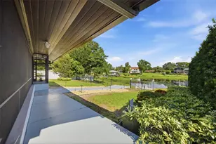 10715 Carrollwood Dr, Tampa, FL 33618 - Photo 36