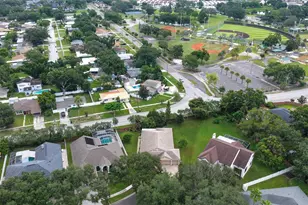 9703 Hidden Cove Ct, Tampa, FL 33618 - Photo 38