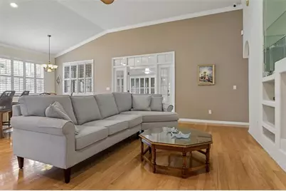 9703 Hidden Cove Court, Tampa, FL 33618 - Photo 12