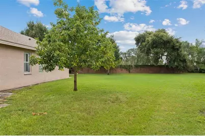 9703 Hidden Cove Court, Tampa, FL 33618 - Photo 32