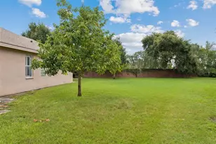 9703 Hidden Cove Ct, Tampa, FL 33618 - Photo 32