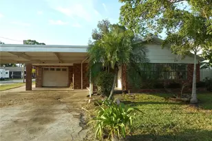 609 1st Ave NW, Ruskin, FL 33570 - Photo 1