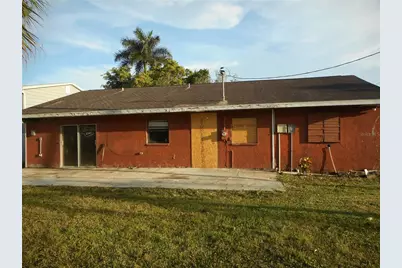 609 1st Avenue NW, Ruskin, FL 33570 - Photo 2