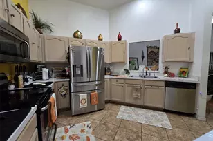14926 Laurie Ln, Tampa, FL 33613 - Photo 14