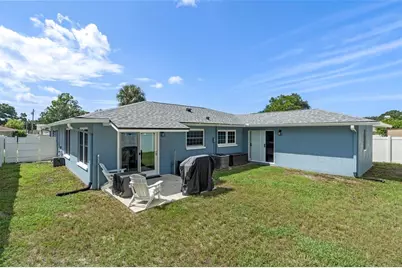 6917 Dunnett Avenue N, Saint Petersburg, FL 33709 - Photo 36