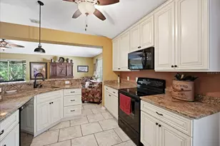 809 Rocky Mountain Ct, Valrico, FL 33594 - Photo 18
