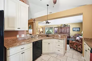 809 Rocky Mountain Ct, Valrico, FL 33594 - Photo 20