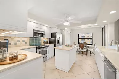 6600 Sunset Way #318, Saint Pete Beach, FL 33706 - Photo 14