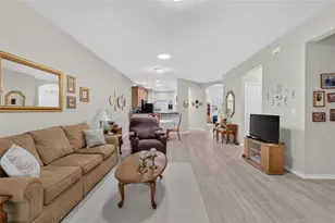 428 Seneca Falls Dr, Apollo Beach, FL 33572 - Photo 4