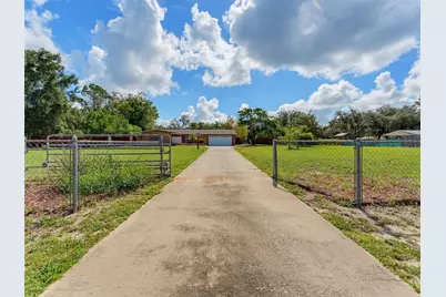 10744 Osceola Drive, New Port Richey, FL 34654 - Photo 4