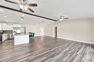 3276 Fox Hill Dr, Clearwater, FL 33761 - Photo 10