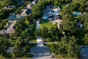 9613 Six Mile Creek Rd, Tampa, FL 33610 - Photo 50
