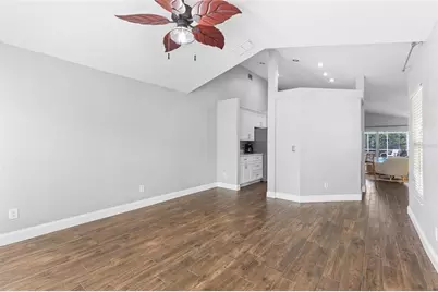 1702 Meadow Oak Lane, Tarpon Springs, FL 34689 - Photo 16