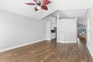 1702 Meadow Oak Ln, Tarpon Springs, FL 34689 - Photo 16