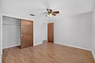 403 Alma Dr, Brandon, FL 33510 - Photo 20