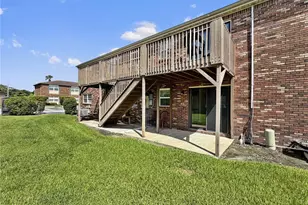 1920 E Edgewood Dr, Lakeland, FL 33803 - Photo 2