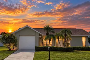 4359 Great Lakes Dr N, Clearwater, FL 33762 - Photo 2