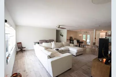 308 Wendi Lane, Ruskin, FL 33570 - Photo 4