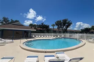 12325 Sun Vista Ct W, Treasure Island, FL 33706 - Photo 18