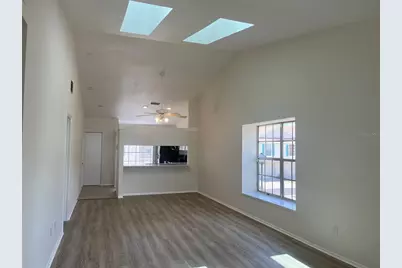 12325 Sun Vista Court W, Treasure Island, FL 33706 - Photo 8