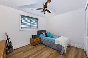 9029 Leisure Ln N, Largo, FL 33773 - Photo 26