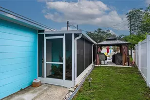 9029 Leisure Ln N, Largo, FL 33773 - Photo 34