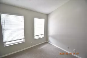 556 Black Lion Dr NE, Saint Petersburg, FL 33716 - Photo 30