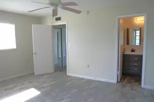 1901 Andover Way, Sun City Center, FL 33573 - Photo 20