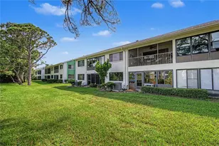 2543 Royal Pines Cir, Clearwater, FL 33763 - Photo 34
