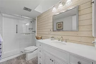2543 Royal Pines Cir, Clearwater, FL 33763 - Photo 26
