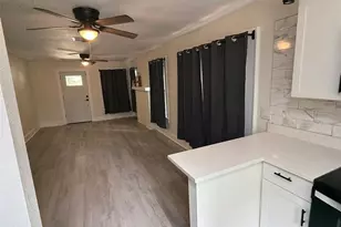 610 28th Ave S, Saint Petersburg, FL 33705 - Photo 12