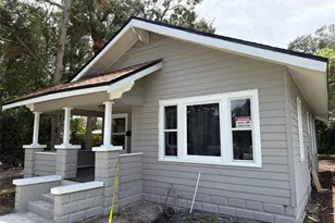 610 28th Ave S, Saint Petersburg, FL 33705 - Photo 2