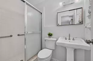 1667 North Dakota Ave NE, Saint Petersburg, FL 33703 - Photo 20