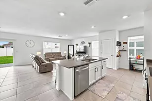 7025 Broad River Ave, Land O Lakes, FL 34638 - Photo 12