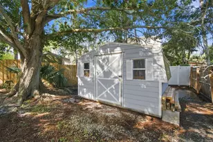 201 Lagoon Dr, Palm Harbor, FL 34683 - Photo 50