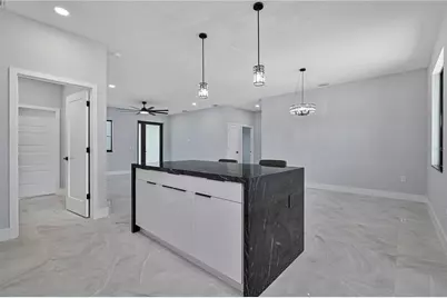 1313 NE 7th Avenue, Cape Coral, FL 33909 - Photo 12