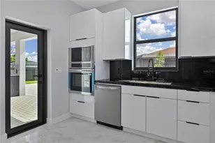 1313 NE 7th Ave, Cape Coral, FL 33909 - Photo 14