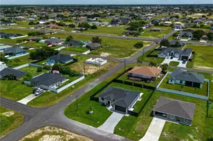 1313 NE 7th Ave, Cape Coral, FL 33909 - Photo 38
