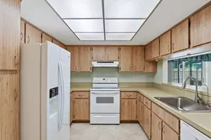 4243 Chipmunk Dr, New Port Richey, FL 34653 - Photo 10