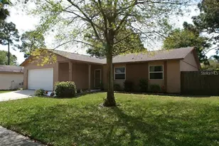 104 Hillcrest Dr, Safety Harbor, FL 34695 - Photo 1