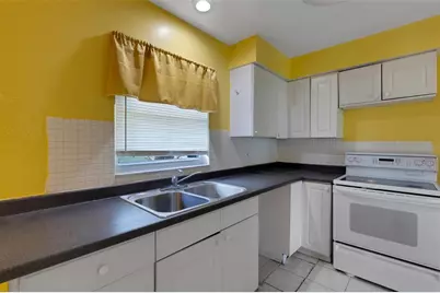 1497 62nd Place S, Saint Petersburg, FL 33705 - Photo 12