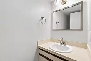 2530 W Maryland Ave, Tampa, FL 33629 - Photo 26