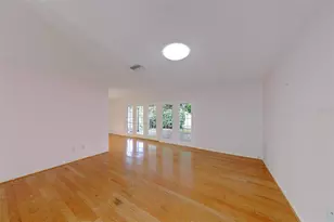 1869 Southwood Ln, Clearwater, FL 33764 - Photo 8
