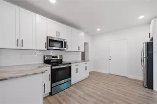 1763 30th Ave N, Saint Petersburg, FL 33713 - Photo 8