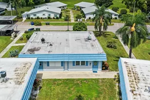 302 S Andover Pl S, Sun City Center, FL 33573 - Photo 30