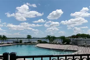 13828 Orange Sunset Dr, Tampa, FL 33618 - Photo 10