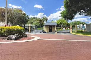 2424 W Tampa Bay Blvd, Tampa, FL 33607 - Photo 40