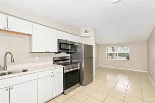 11204 Grant Dr, Port Richey, FL 34668 - Photo 4