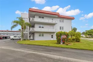 5660 80th St N, Saint Petersburg, FL 33709 - Photo 38