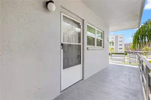 5660 80th St N, Saint Petersburg, FL 33709 - Photo 30